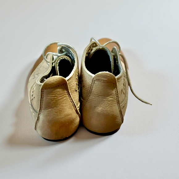 Hush Puppies Beige Leather Embroidered Chukka Boots - Picture 3 of 8